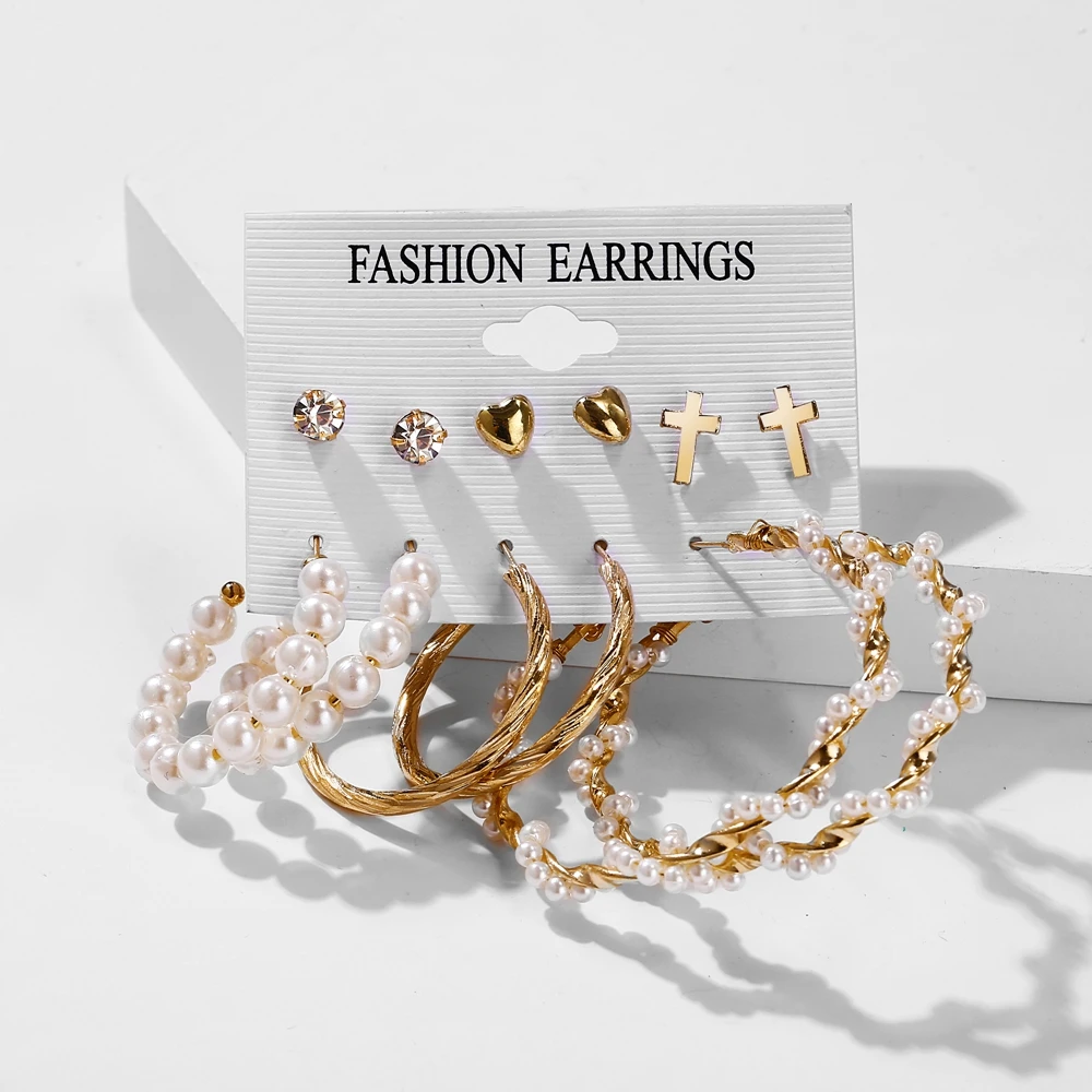 

50985 European Popular Pearl Earrings Set Round Baroque Pearl Hoop Earrings For Women 2021