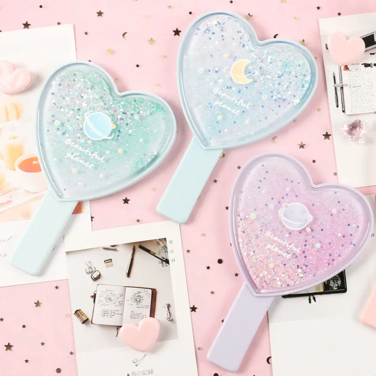 

Beautiful quicksand handle mirror lovely girl heart ins students carry on cosmetology makeup hand mirror, Antique gold/black/pink