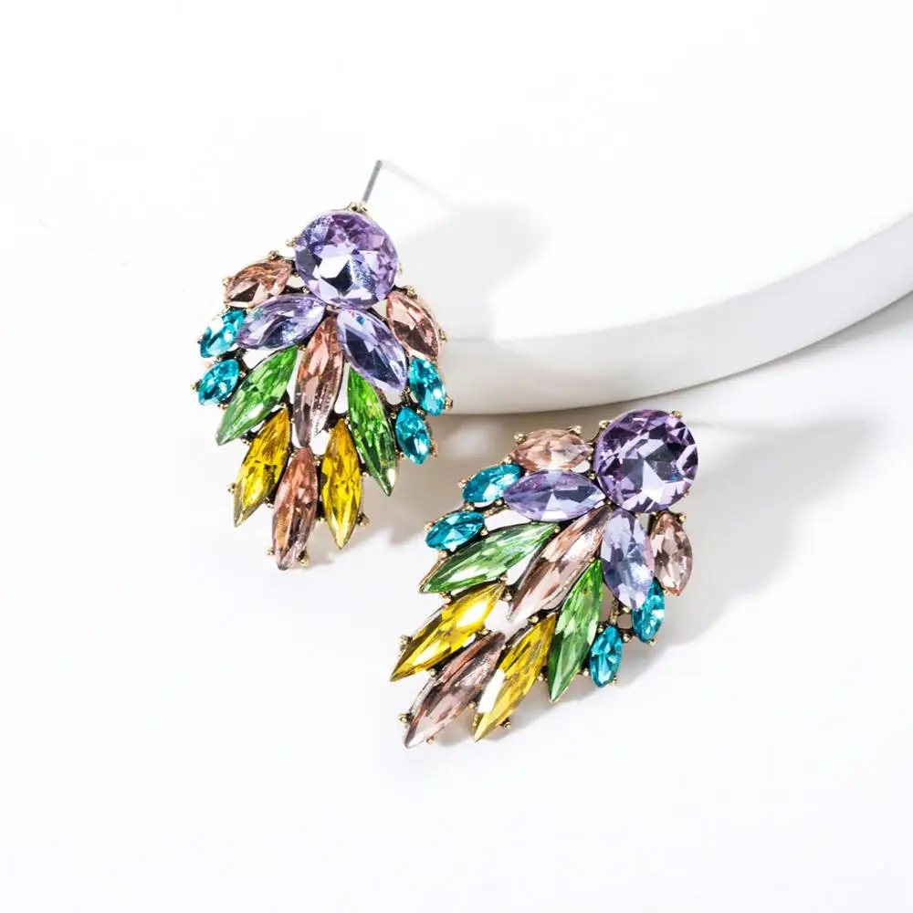 

Latest Europe Gold Plated Funky Acrylic Bohemia Diamond Colorful Crystal Geometric Rhinestone Stud Earrings For Ladies