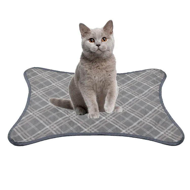 

Fyzlcion Multifunctional Foldable Washable Reusable Highly Absorbent Training Dog Pee Pads