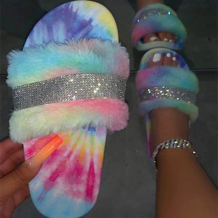 

2021 latest fashionable tie dye rhinestone diamond fur slide ladies fluffy flat slipper plush sandals pantufla, Customize