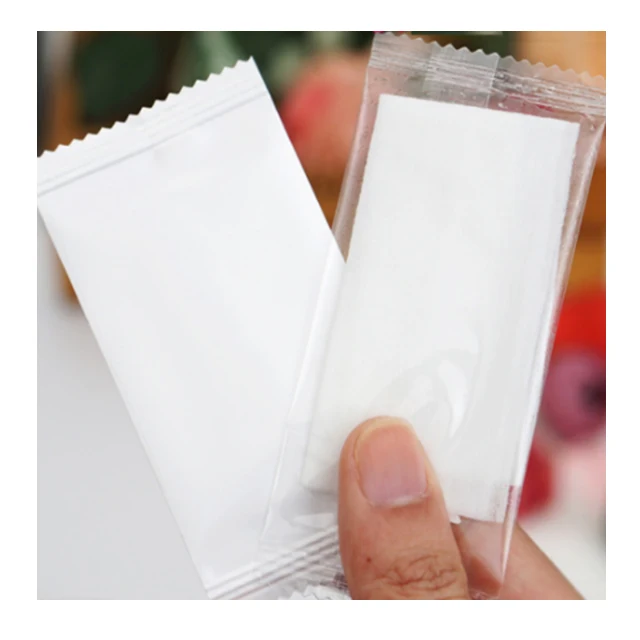

Customized Logo Scent Wet Towel Single Wrapped hotel indispensable wipes Restaurant Wet Wipes
