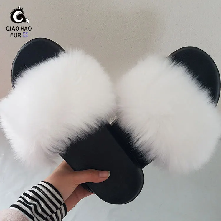 

Rainbow color One pair can be customized 2021 fur slipper womens fur slides slippers Imitation fox hai faux fur bedroom slippers