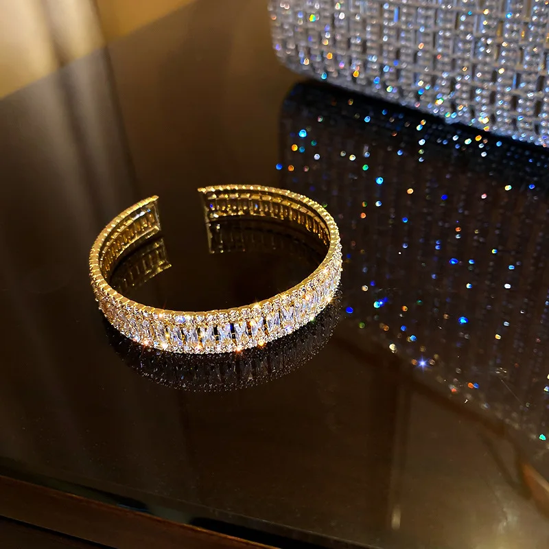 

Best Selling 18K Gold Plating Square Diamond Bangles Bling Bling Full Crystal Rhinestone Adjustable Bangles For Women