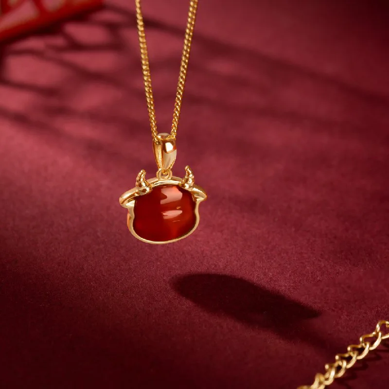 

Chinese Style Lucky Jewelry Natural Red Ruby Agate Jade Necklace 24K Gold Plated Small Zodiac Cow Calf Pendant Necklace