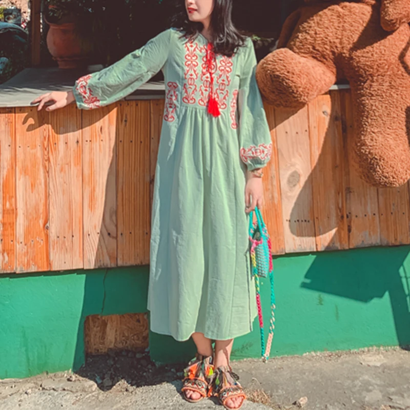 

Spring New Women Bohemian Dress Loose Lady Solid Vintage Floral printed Full Sleeves Lace O-neck Long Holiday Style Maxi Dress