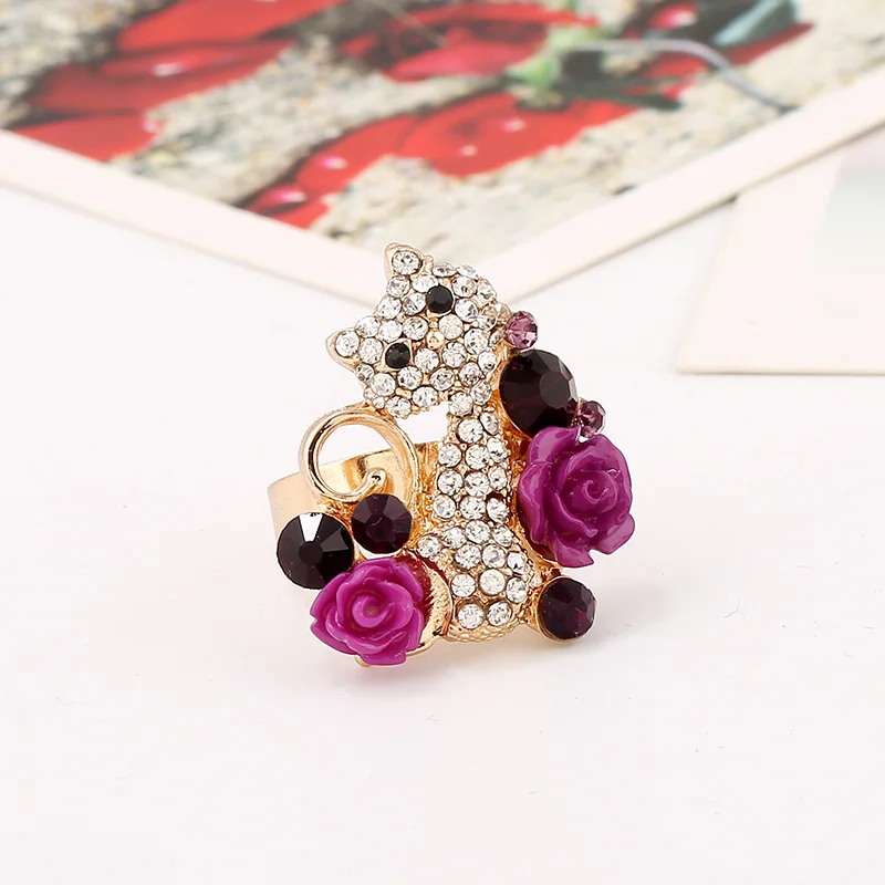 

Cute micro crystal cat opening adjustable ring