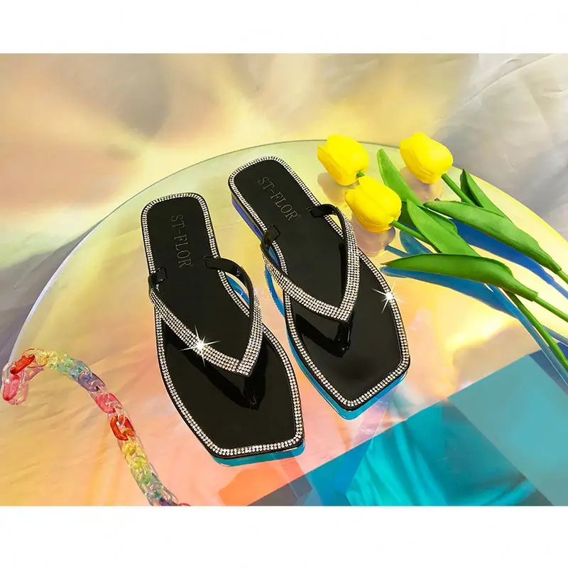 

C&Y Wholesale Girls FlipFlop Indoor Outdoor Flip-flops Summer Beach Slippers Soft Flip Flop for Women crystal decoration sandal, As shown
