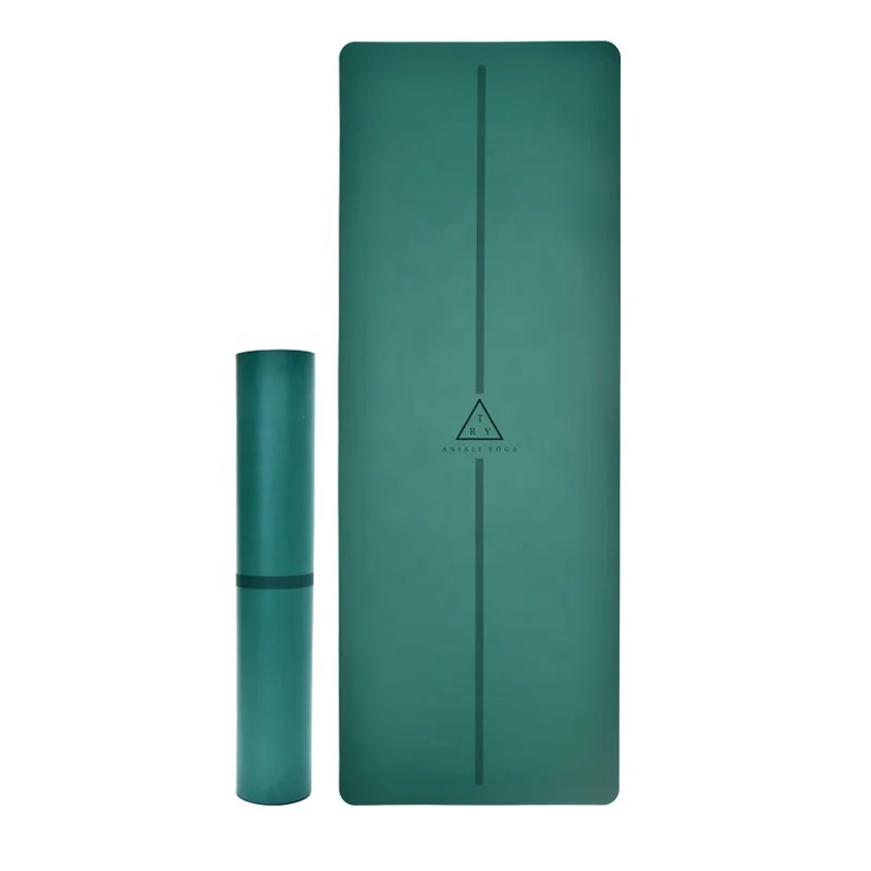 

green play laid flat personalised details custom print microfib washable sustentable luxe design good antimicrobial hot Yoga mat