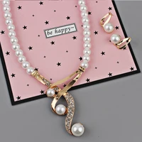 

2020 SAF wholesale rhinestone alloy new grace luxury fashion gold women freshwater pearl necklace set