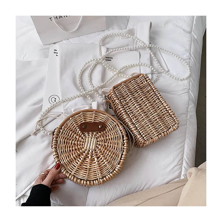 

Casual Rattan Bag Handmade Weaving Wicker Bag Summer Women String Purse Pearl Chain Beach Crossbody Sac Woven Bohemian Handbags