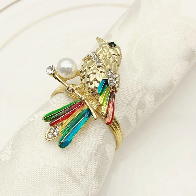 

New Fashion Animal Napkin Ring Gold Pearl Crystal Magpie Wedding Napkin Buckle Desktop Decoration HWE15