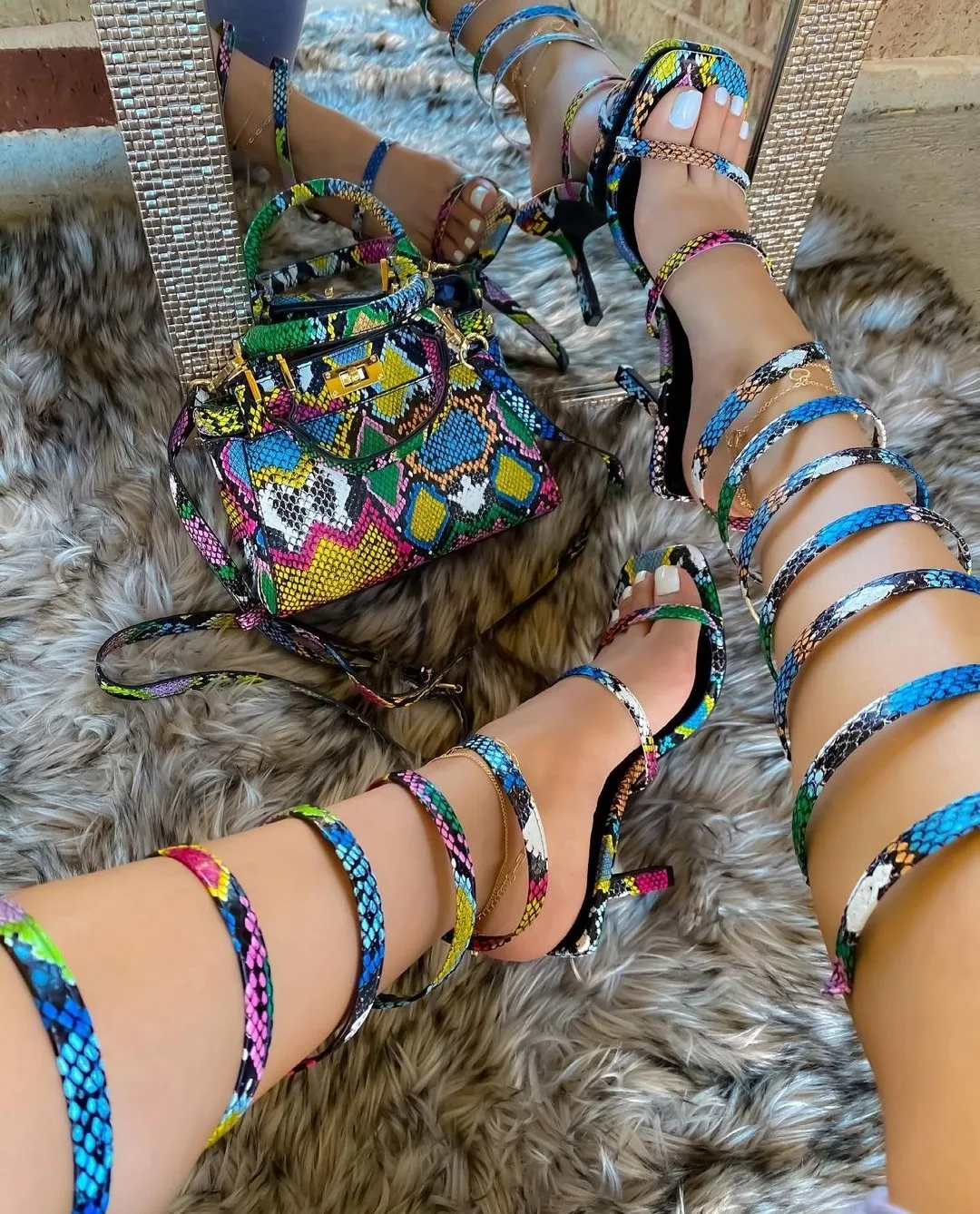 

Hand bags ladies handbags for women sexy summer wholesale jelly purses and handbags match high heel shoes