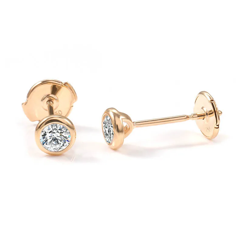 

Flat post back 4mm 0.3ct round brilliant cut DEF color moissanite diamond stud earrings in 18k yellow gold, White gold