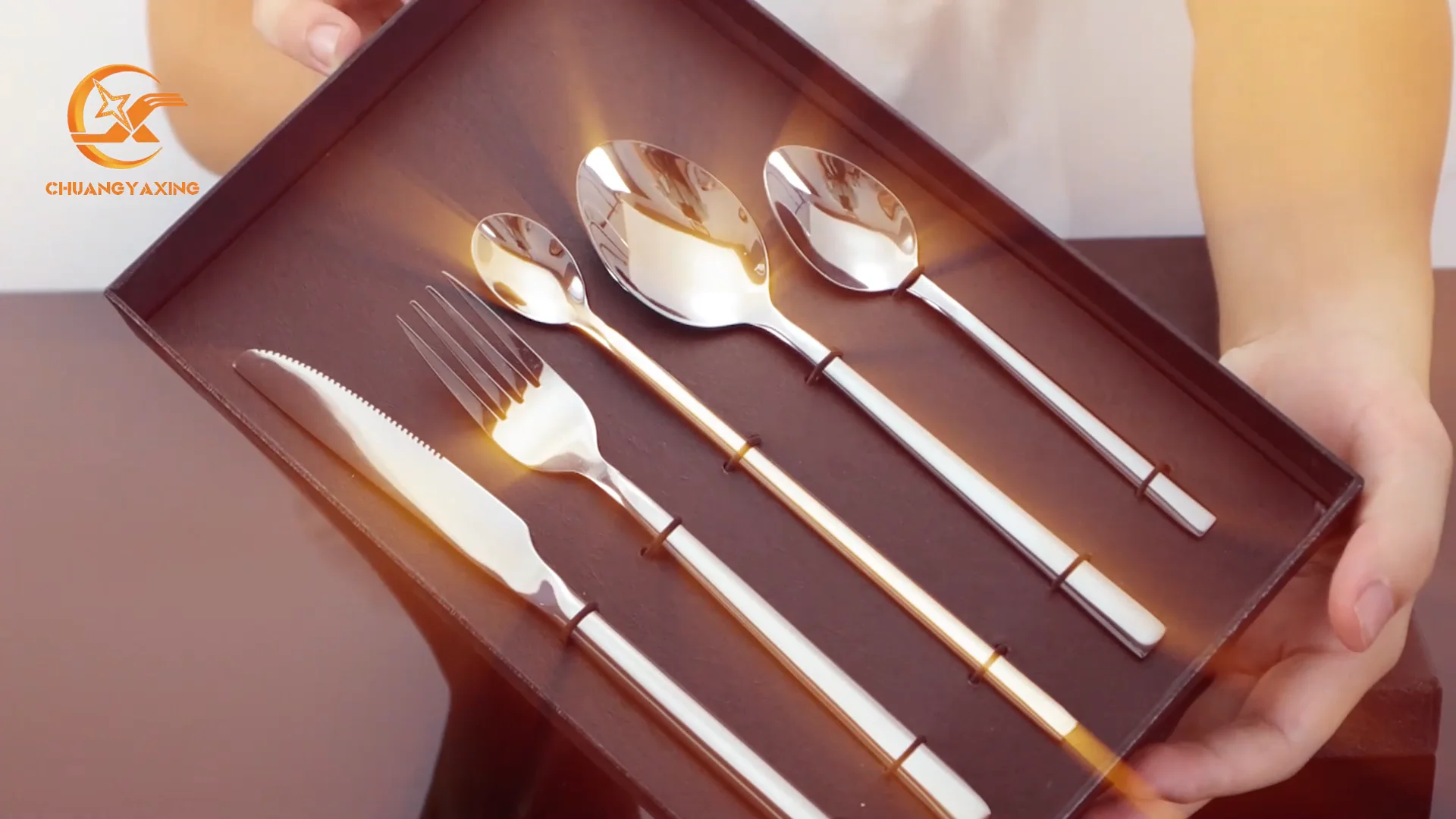 Wholesale Silverware Gold Flatware 24 Pcs Cutlery Set Spoon And Fork
