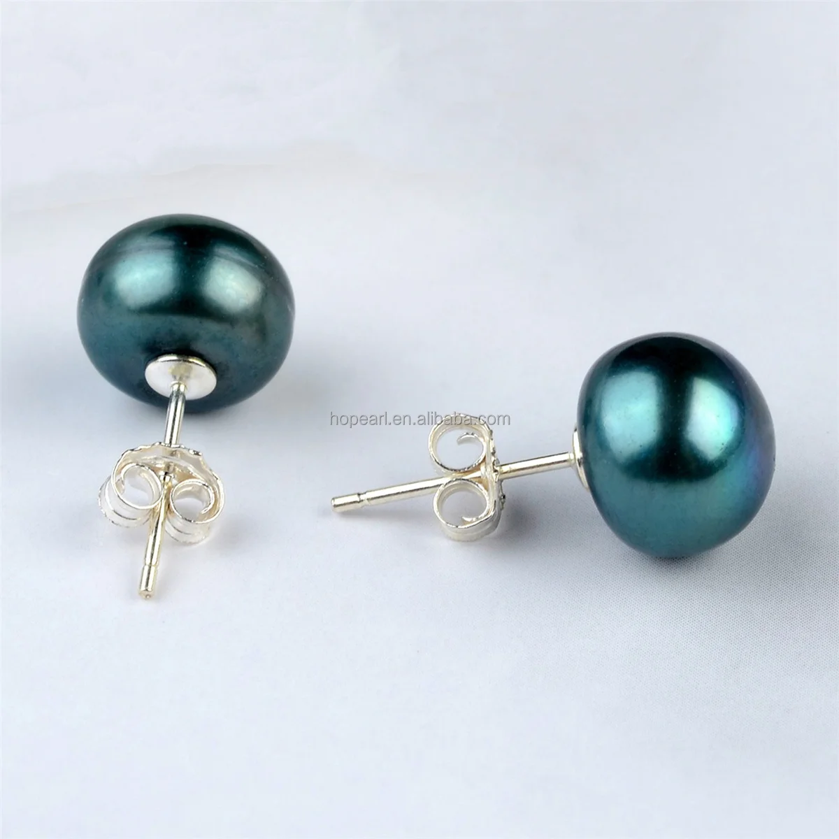 

FPE256 Button Shape Peacock Green and Blue Colors 8-9mm Freshwater Pearl 925 Silver Studs Simple Earrings