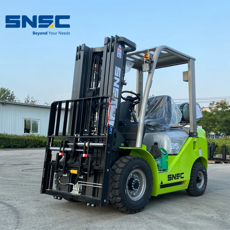 FL25 2.5 ตัน SNSC LPG Forklift กับเครื่องยนต์ Nissan K25 13