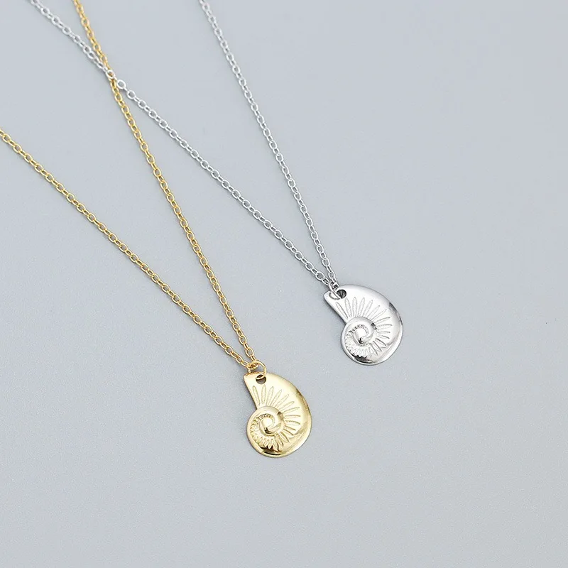 Fashion Jewelry 925 Sterling Silver Clavicle Necklace for Women 18K Gold Plated Luxury Conch Pendant Necklace Jewelry Wholesale