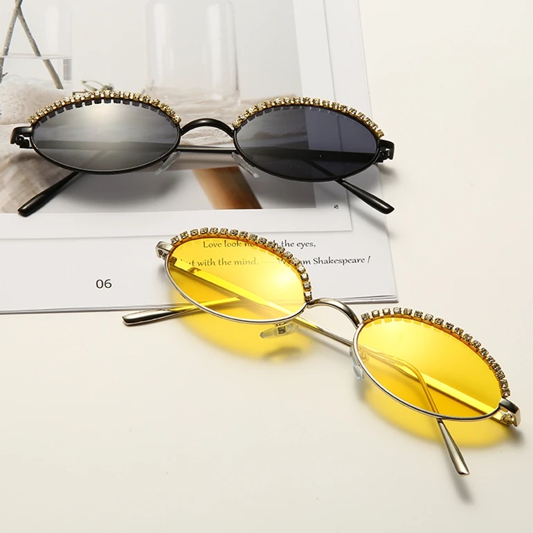 

DL Glasses DLL1792 Fashion Bling Cat Eye Eyewear Rhinestone shades Luxury Diamond Sunglasses Women 2021, Picture colors