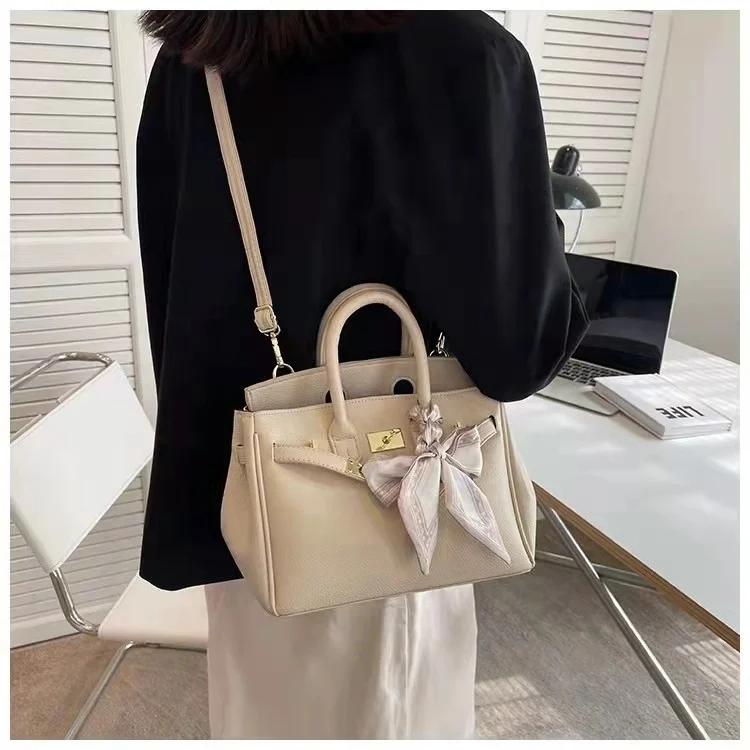 

Female Bag PU Leather platinum bag Women Handbags Ladies Classic Bags