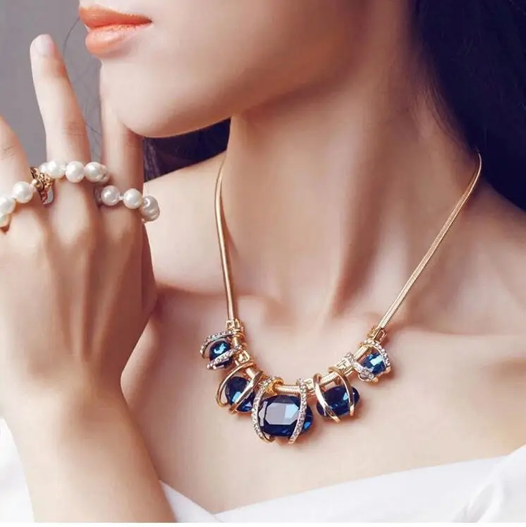 

Necklaces Jewelry Type and Crystal,Rhinestone Main Stone fashion hottest jewelry