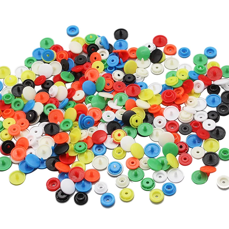 

Popular Plastic Snaps Buttons Colorful White/Brass/Silver Fashion Plastic Open Top Big Snap Button, Random mixed colors