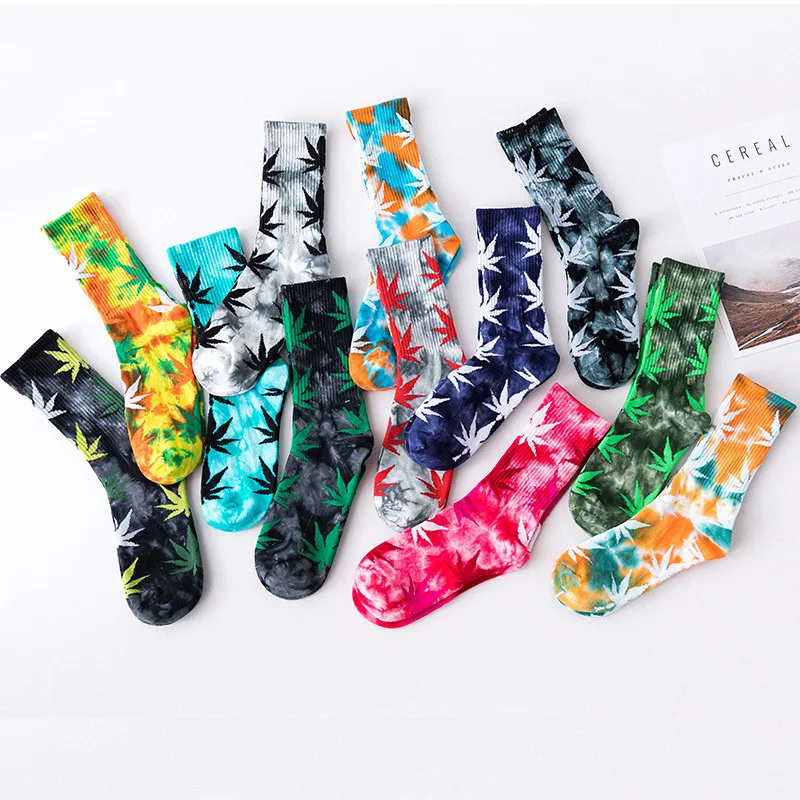 

Custom fashion tie-dye maple leaf design colorful socks men women tube socks