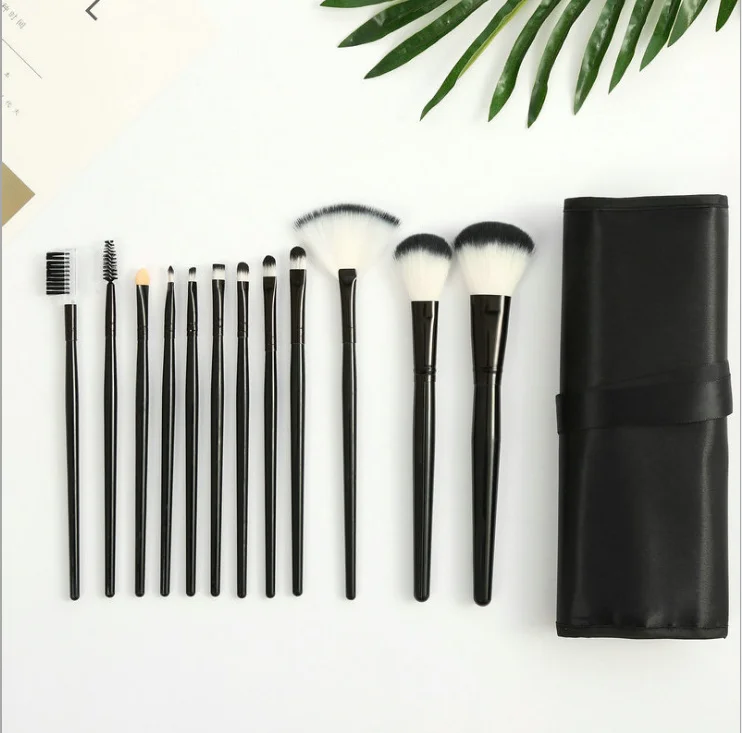 

Low Price Professional Cosmetic Brush Eyeshadow Brush Private Label Cleaning Tools