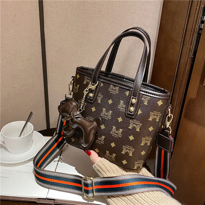 

New fashion luxury printed top pu leather women bag ultra-large capacity ladies hand bags women bag, Black,gray,blue or as customers' requirement