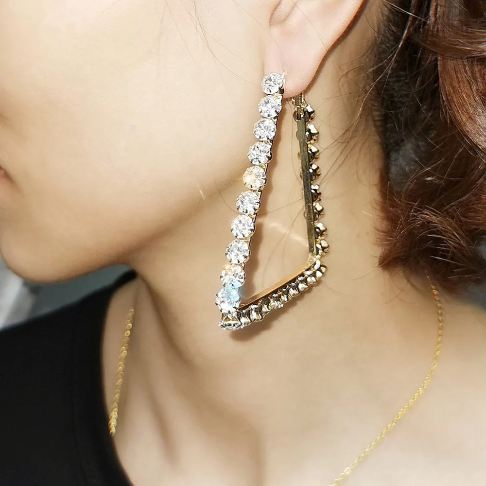 

Kaimei 2021 Fashion Jewelry Triangle Rhinestones Hoops Earrings For Women Fashion Bling Crystal Geometric Clip On Earrings, Many colors fyi