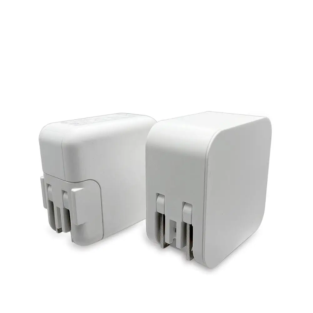 

30W Type-c PD charger type C power adapter With AU US EU AUS Plugs, White