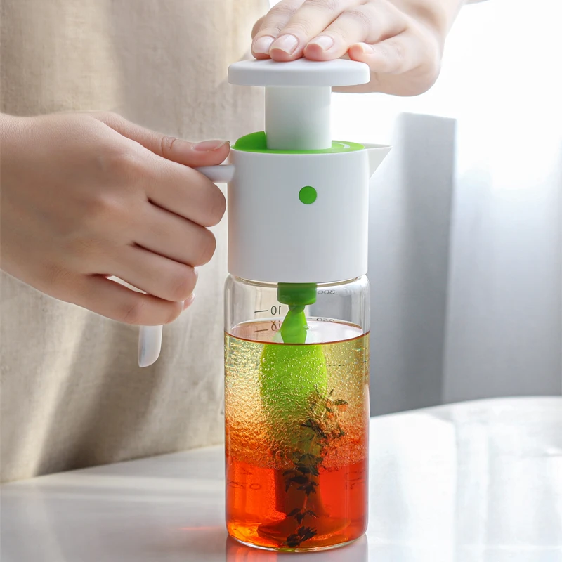 

New Design Glass Jar Plastic Top Press-Mixer Hand Blender Salad Dressing Shaker