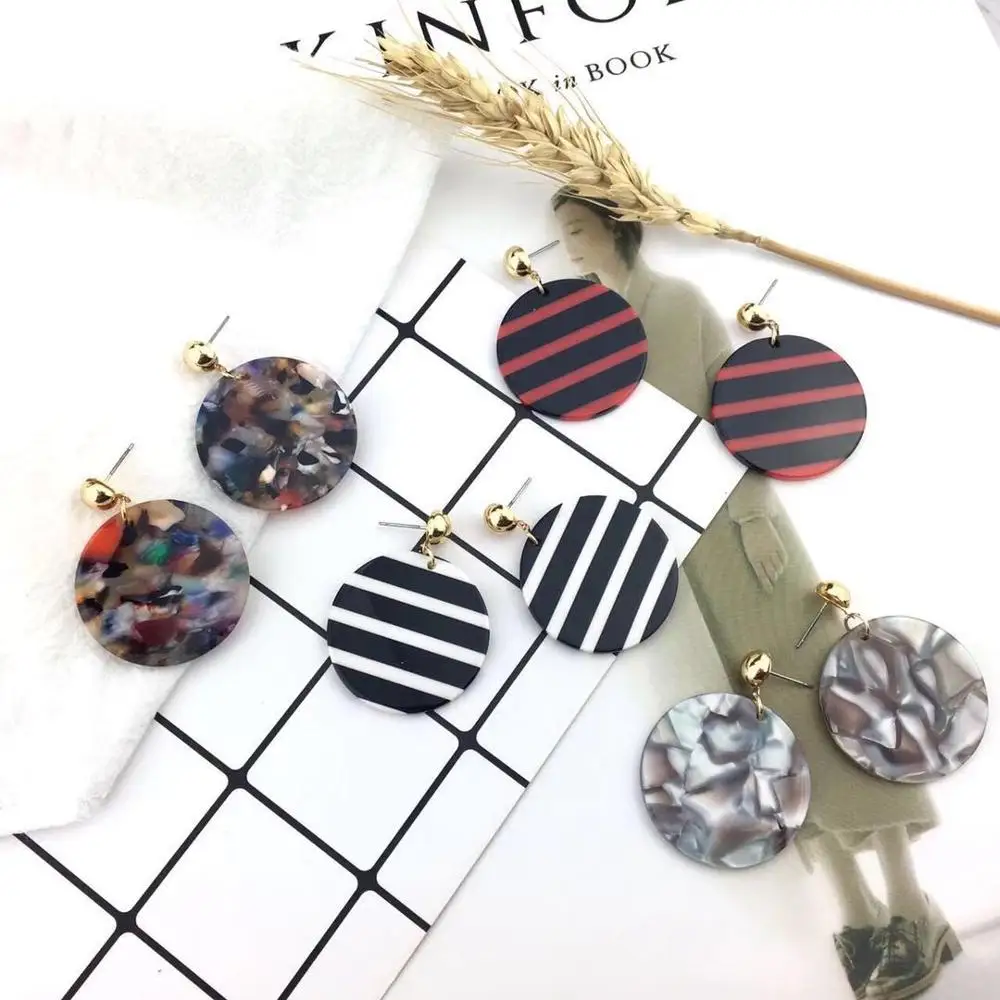 

Luxury Acrylic Resin Hoop Earrings Tortoise Shell Earrings for Women Boho Jewelry, Colorful