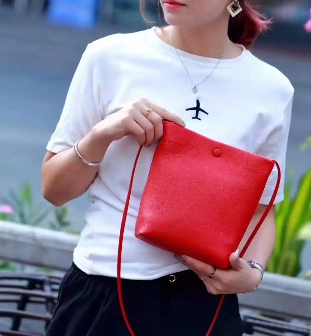 

2021 Guangzhou Factory Wholesale Small Cute Shoulder Handbags for Ladies, Various