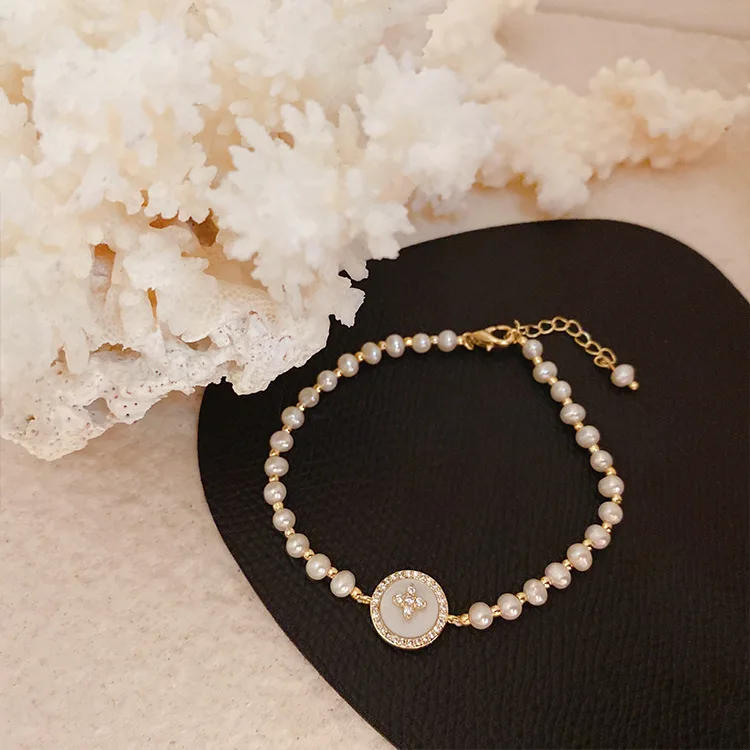 

Vershal D048 High Quality 18k Gold Plated Zircon Star Freshwater Pearl Beaded Bracelet For Women