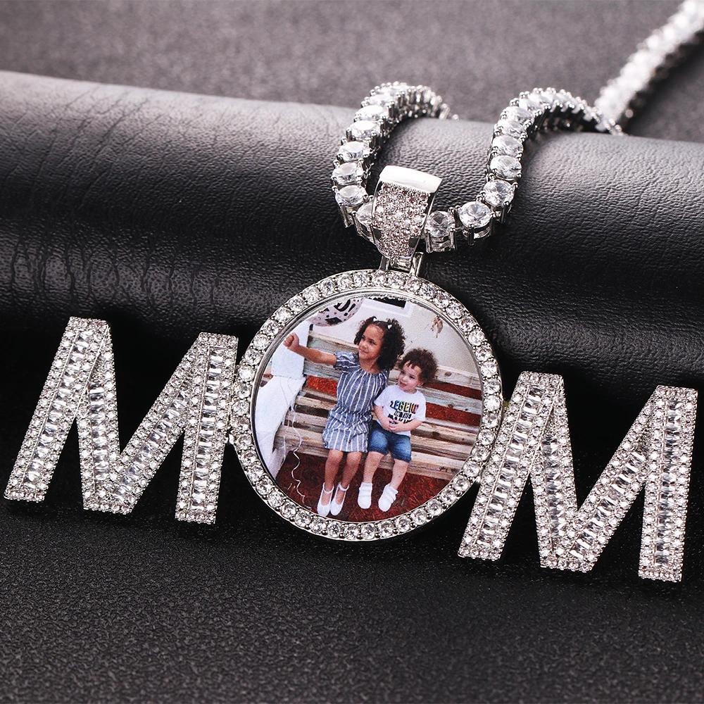 

Personalized Custom Hip Hop Jewelry Personalized MOM SON Picture Charms Necklace Iced Out Circle Photo Pendant Necklace