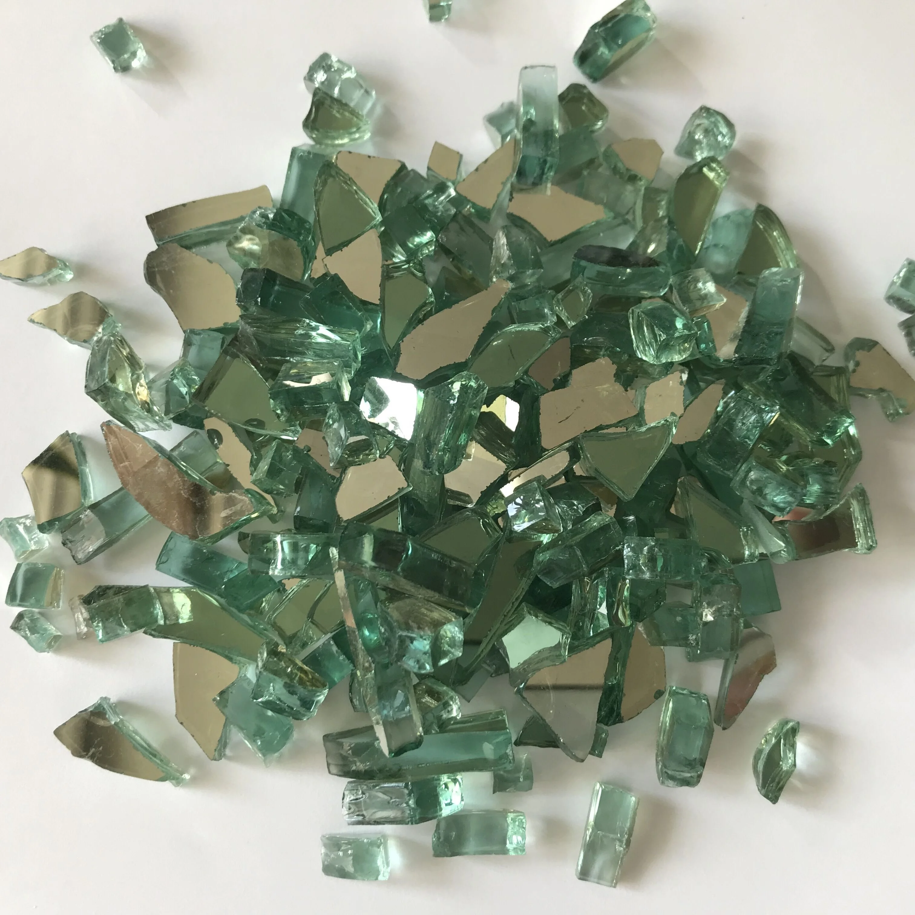 Wholesale Centerpiece Vase Filler Decorative Crushed Glass Metallic
