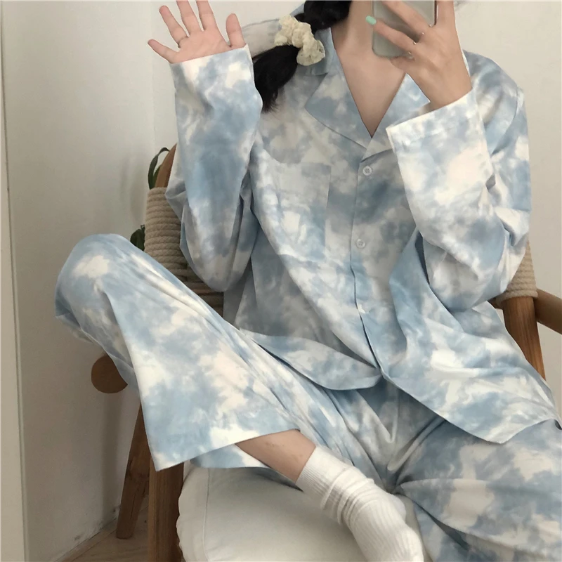 

Cheap price high quality ladies pajamas spring and autumn long-sleeved women's tie-dye loose two-piece home service