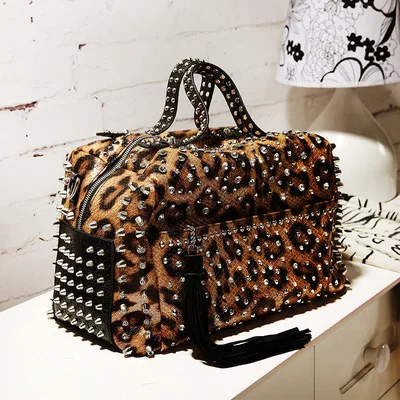 

Manufacturer Supplier China cheap women tote rivet handbag leather Studded handbags leopard Rhinestone weekender shoulder bag, Black,leopard
