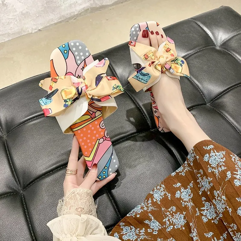 

New bohemian ladies sandals and slippers beach shoes flat heel, Picture