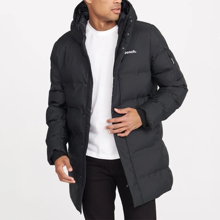 

2021 new style outdoor winter puffer jacket warm and waterproof long length mens puffer jacket with hood, Black