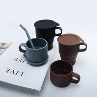 

2020 Fashion Eco BPA Free Leak Proof Reusable Folding Collapsible Water Silicone Coffee Mugs Cup For Coffee Shop With Straw