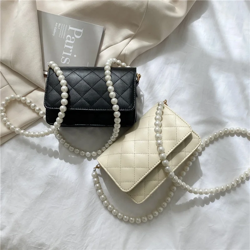 

Lingge simple female bag 2021 new fashion messenger western style bead chain bag, White,black