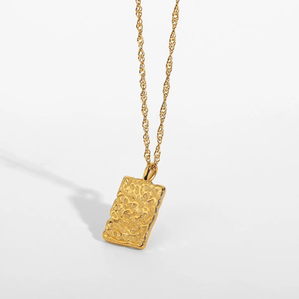 

Texture Square Necklace Gold Plated 316L Stainless Steel Vintage Textured Pendant Necklace For Women