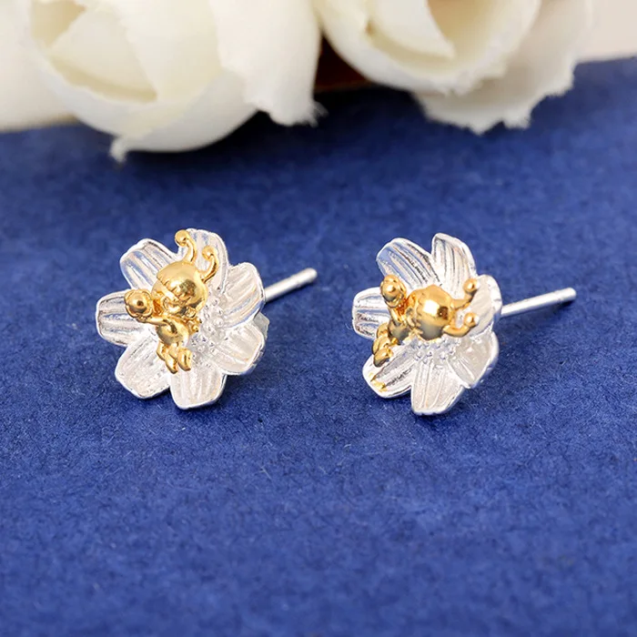 925 sterling silver earrings bee flowers honey gold-plated simple personality earrings wholesale female Korean version