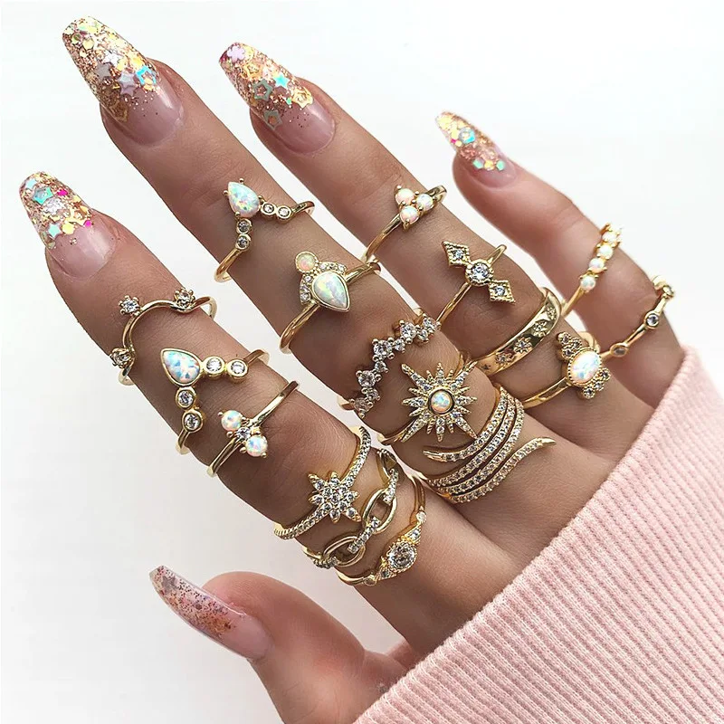 

17pcs/Set Vintage Crystal Rings Sets Fashion Ladies Gold Finger Ring Set For Women Wholesale, White