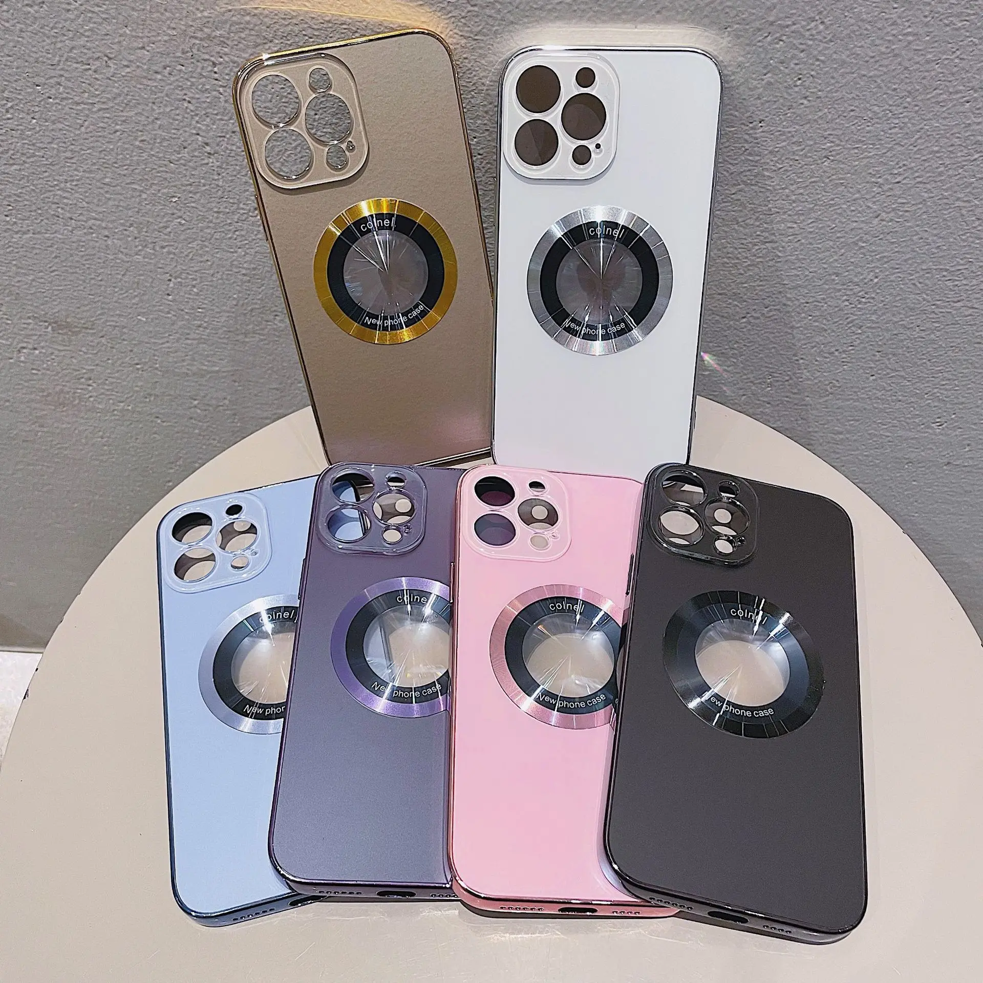 

Luxury Glass Camera Lens Protection Phone Case Electroplated Gold Plating Pattern Logo Hole Wireless Charge Cove for iphone 14