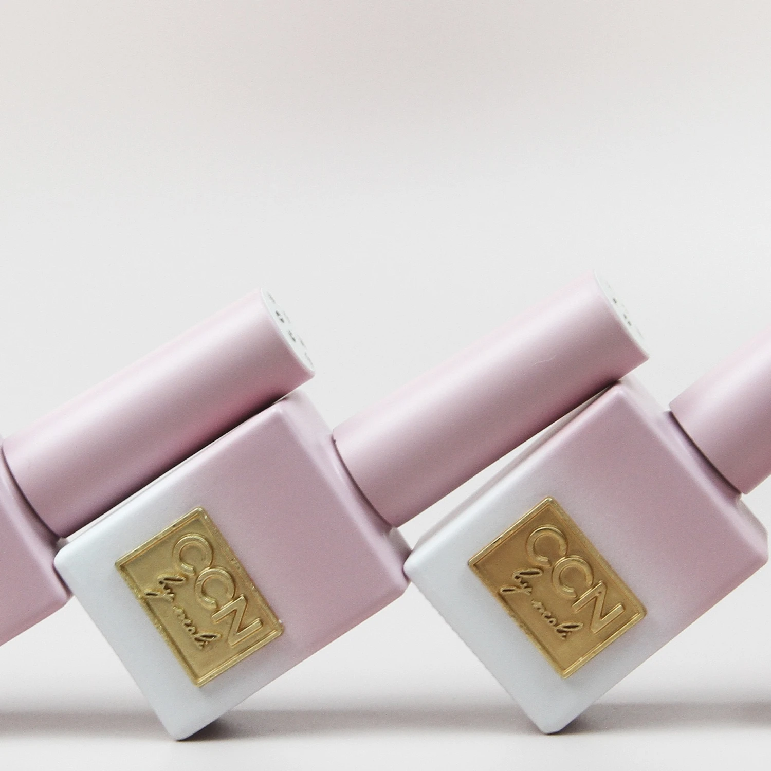 

Wholesale designer gel READY TO SHIP factory Summer Glitter color professional uv gel nail polish set, Customised