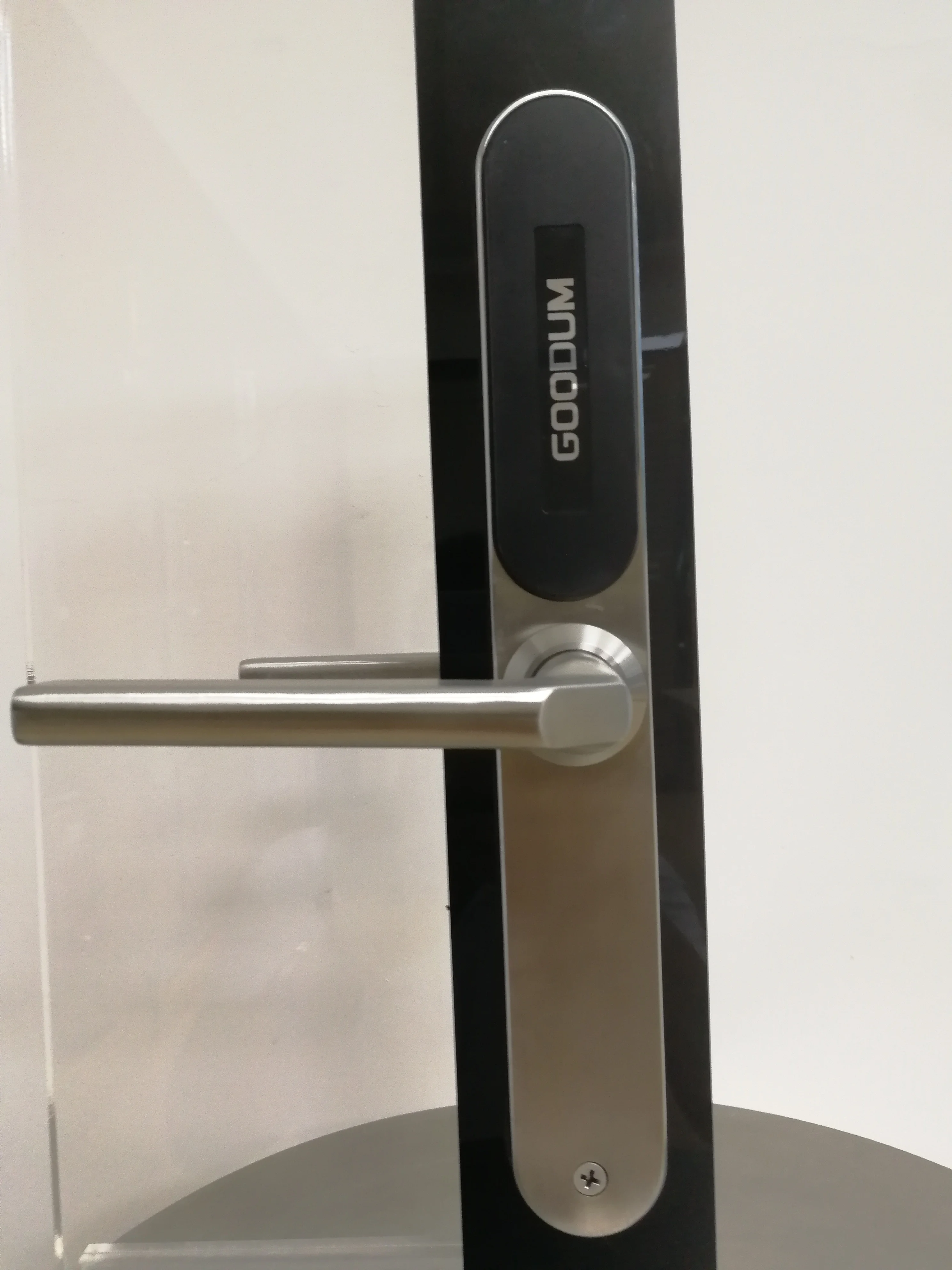 
Goodum European Style Fingerprint Password M1 Card Smart Door Lock E6800S For Sliding / Aluminum / Wooden Door 