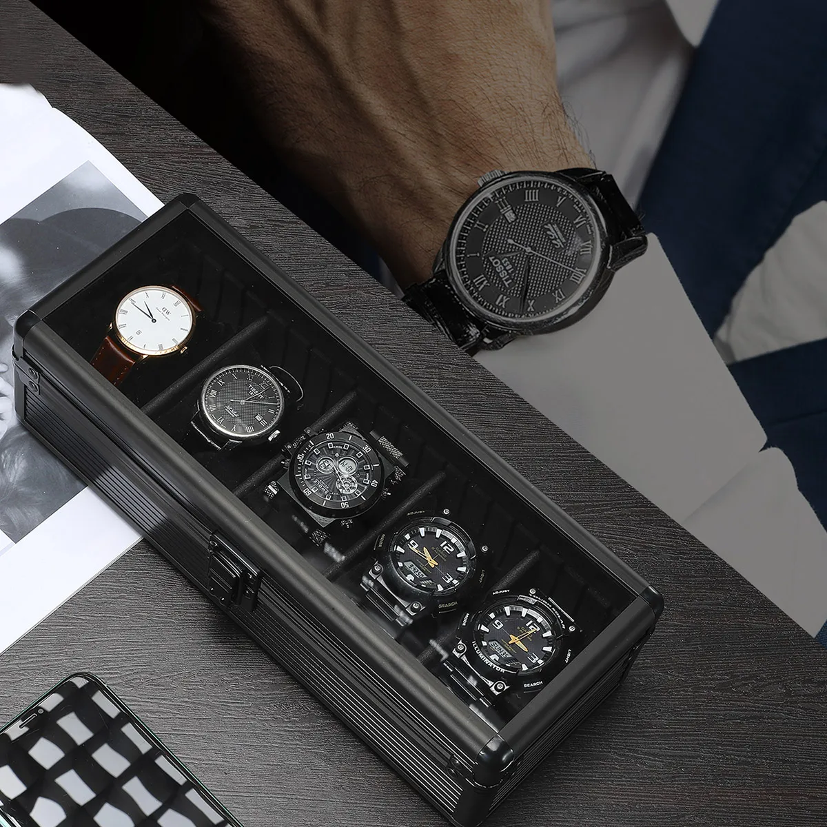 

Dropshipping black 5 slot aluminum watch winder aluminum watch gift box case
